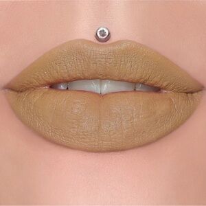 NIB Jeffree Star Velvet Trap in Unphazed